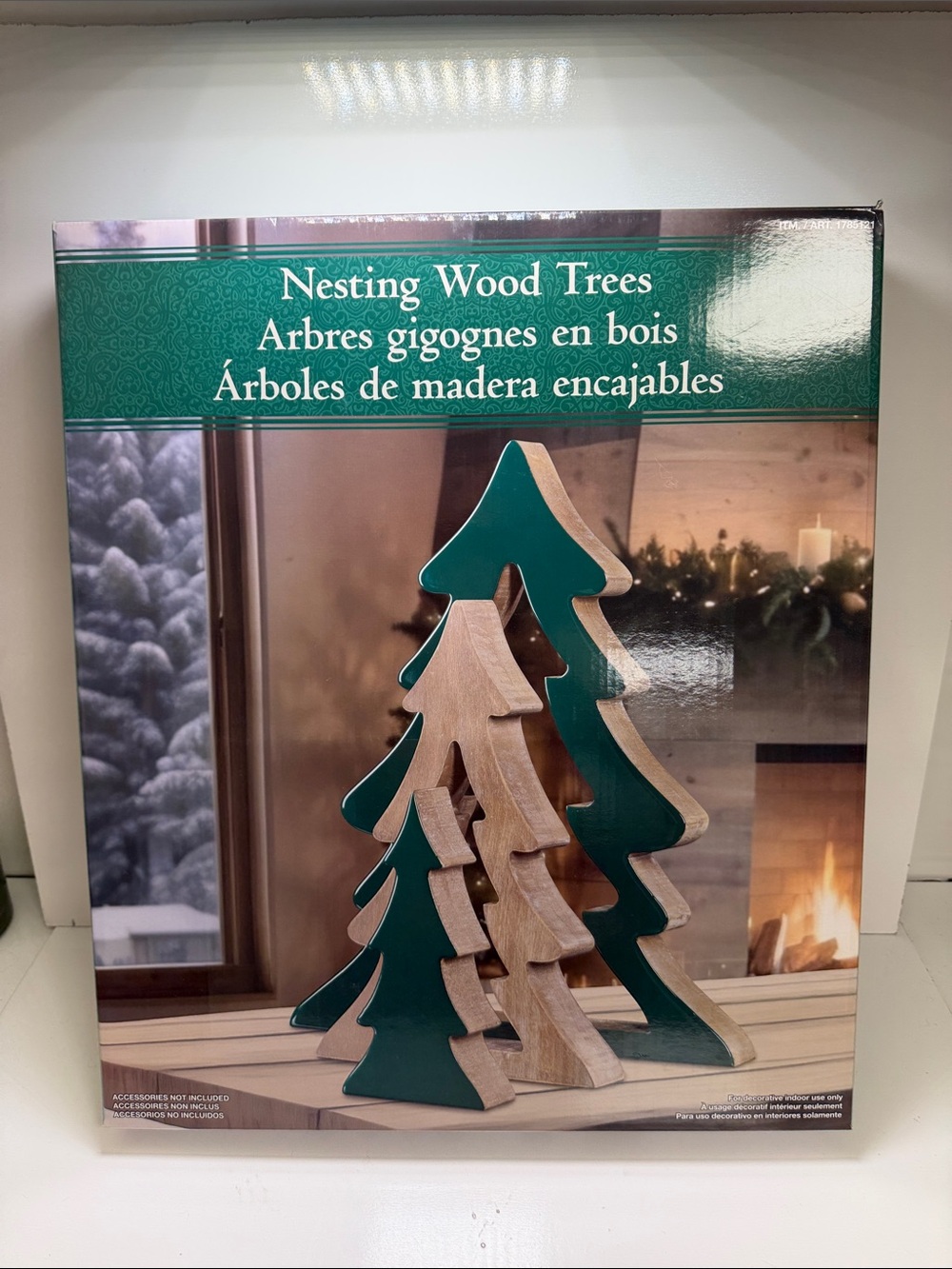 Wooden Nesting Holiday Trees in Green and Natural Wood (two colors options)